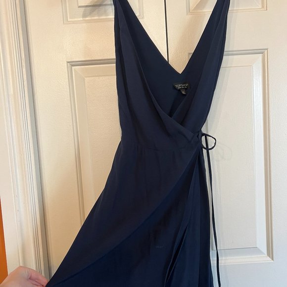 TOPSHOP Navy Blue Sleeveless Wrap Dress - Picture 2 of 10